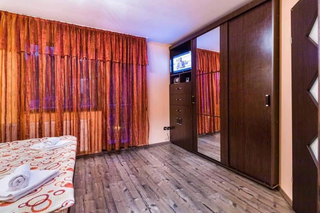 Tampa * Brasov